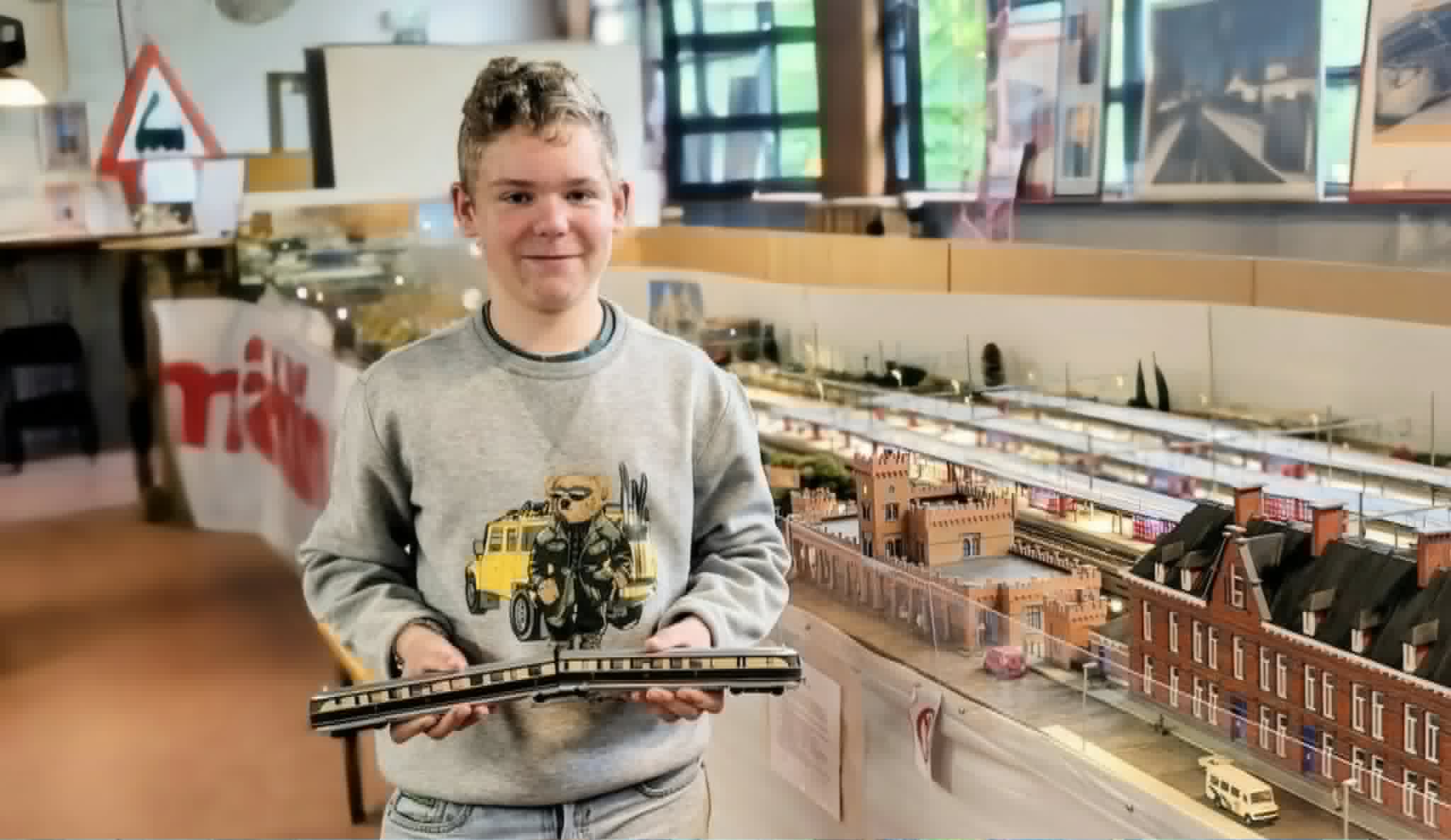 Toekomst van de hobby: De 15-jarige Ocean verovert de spoorwereld met ‘TrainNews’!